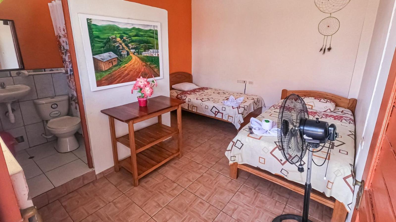 Hotel Shoffi'S House Backpackers à Tarapoto Extérieur photo